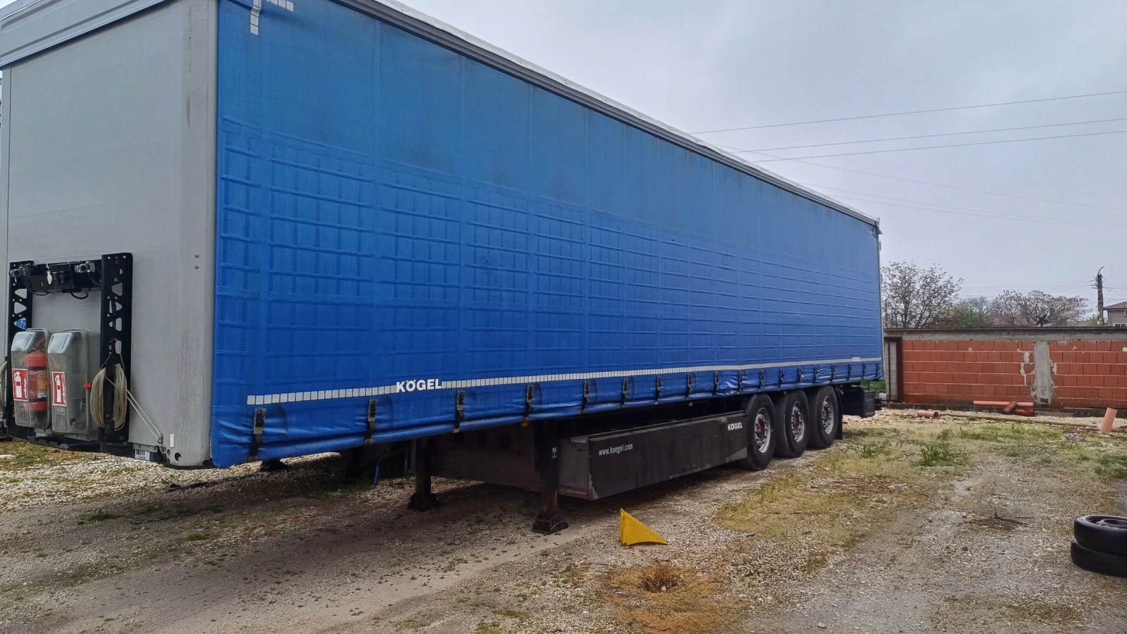 Полуремарке Koegel Стандартно , снимка 2 - Ремаркета - 54198433