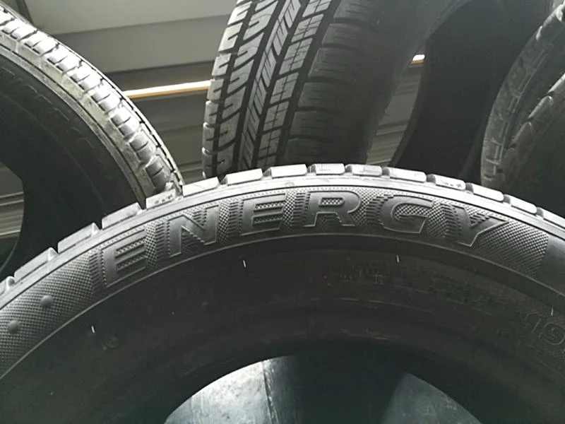 Гуми Летни 205/65R15, снимка 4 - Гуми и джанти - 22770591