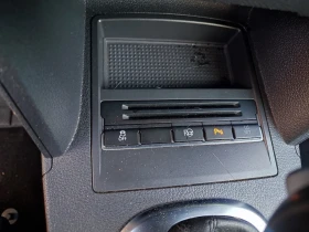 VW Touran 2.0TDI АВТОМАТИК/6+ 1/HIGHLINE  - 5370 € / 10502.81 лв. - 35081727 12