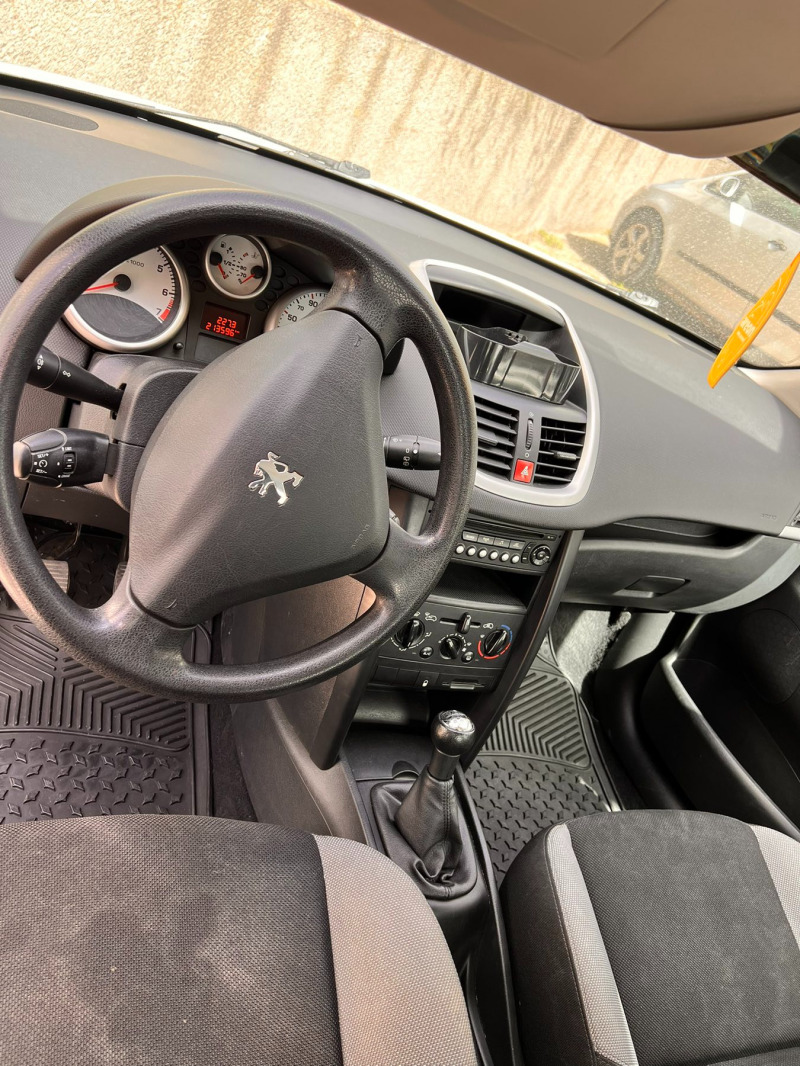 Peugeot 207, снимка 7 - Автомобили и джипове - 45723552