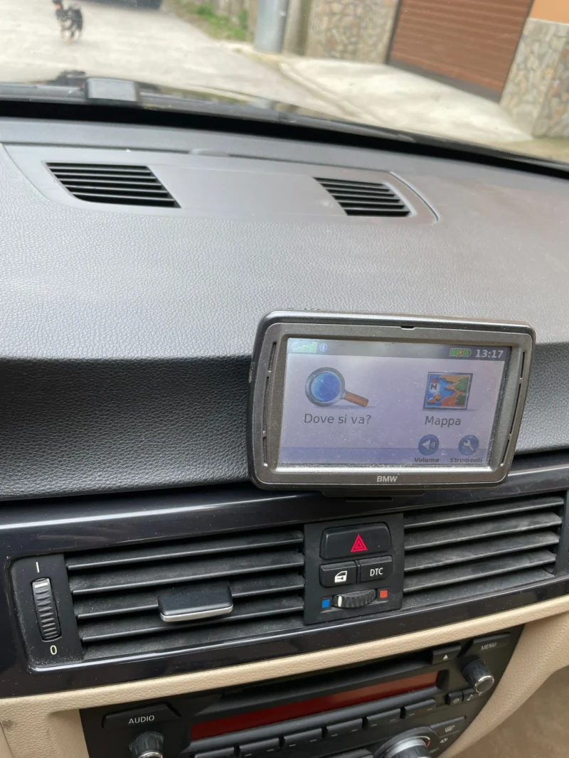 BMW 320, снимка 9 - Автомобили и джипове - 52462912