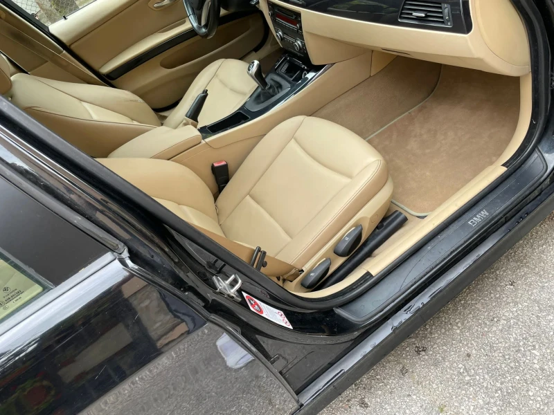 BMW 320, снимка 7 - Автомобили и джипове - 52462912