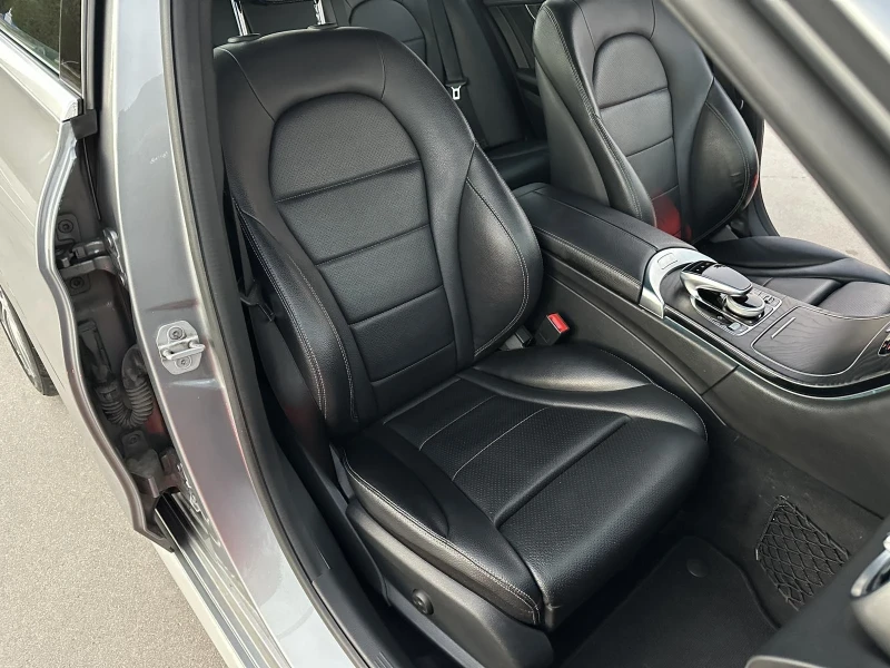 Mercedes-Benz C 400 AMG PACK* BURMASTER* 4MATIC* KEYLESS GO* PANO* КАМ, снимка 15 - Автомобили и джипове - 52793828