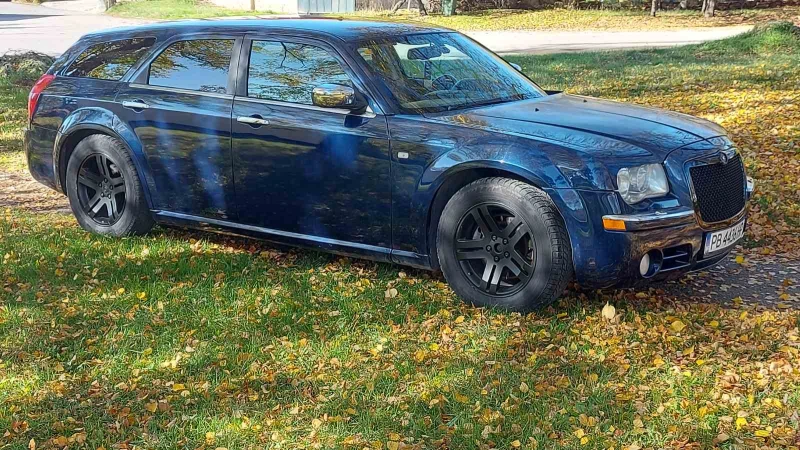 Chrysler 300c, снимка 2 - Автомобили и джипове - 52897705