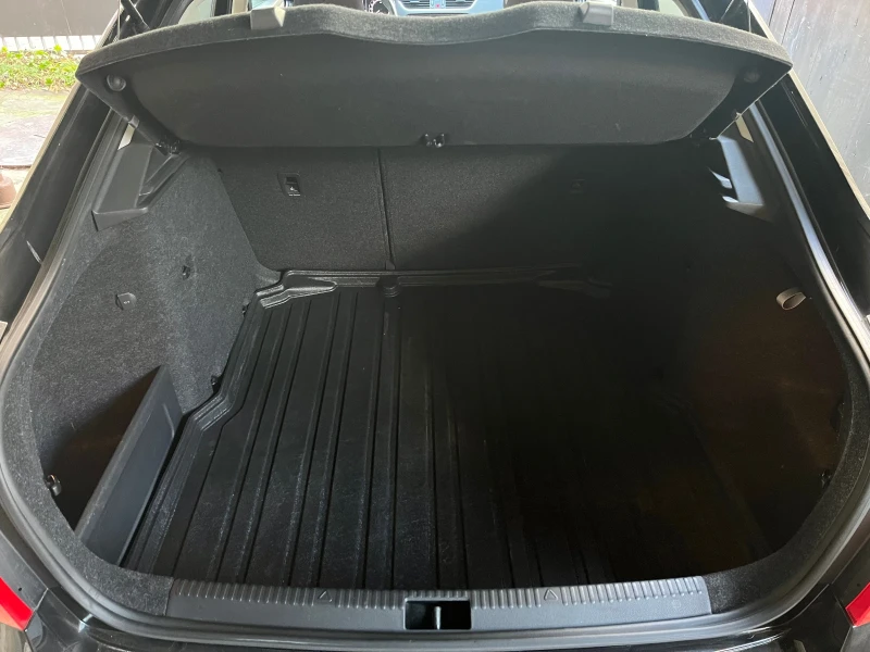 Skoda Octavia, снимка 12 - Автомобили и джипове - 52965915