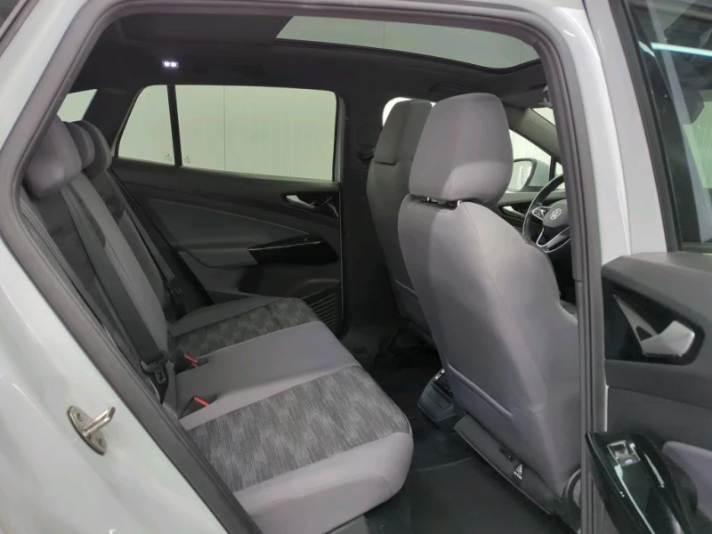 VW ID.4, снимка 10 - Автомобили и джипове - 53052196