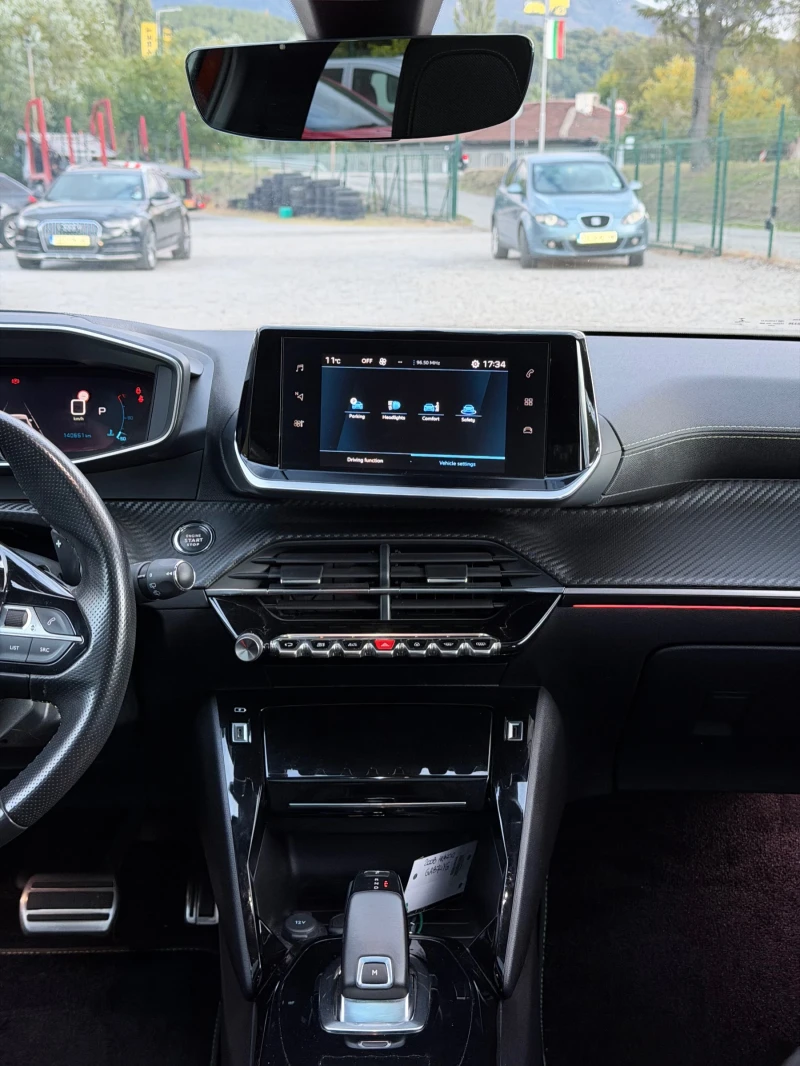Peugeot 2008 GT Line Автомат Панорама Гаранция, снимка 9 - Автомобили и джипове - 53098977