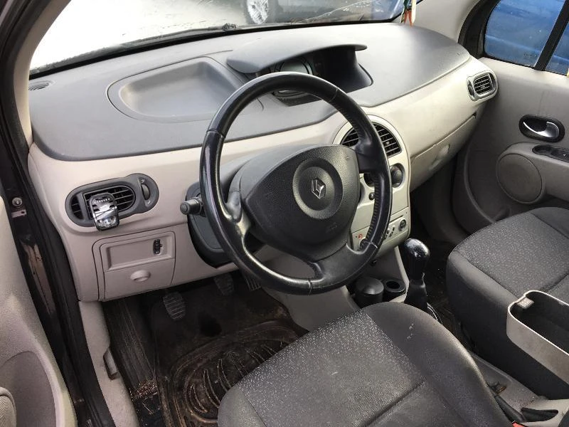 Renault Modus 1.5 DCI, снимка 5 - Автомобили и джипове - 25480123