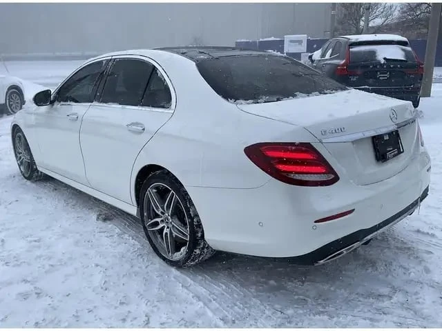 Mercedes-Benz E 400 / 4MATIC / AWD / Head-Up / 360  / Burmester /, снимка 5 - Автомобили и джипове - 53334853