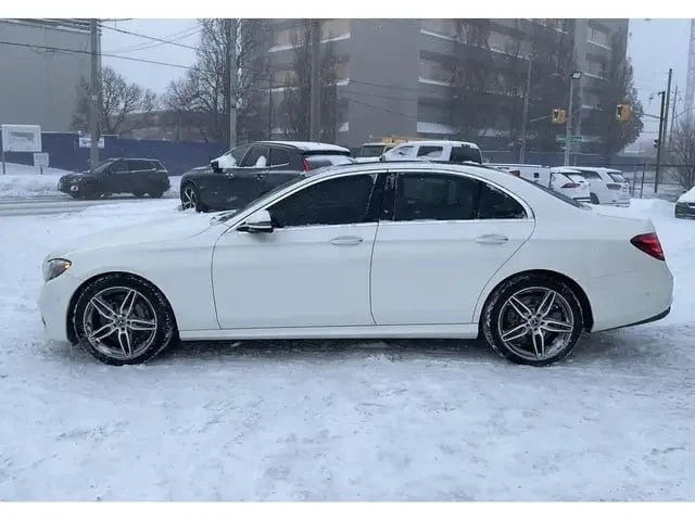 Mercedes-Benz E 400 / 4MATIC / AWD / Head-Up / 360  / Burmester /, снимка 4 - Автомобили и джипове - 53334853