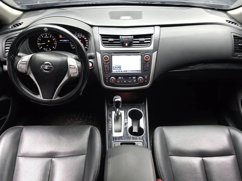 Nissan Altima Smart L33 2.5 Бензин, снимка 3 - Автомобили и джипове - 55470889