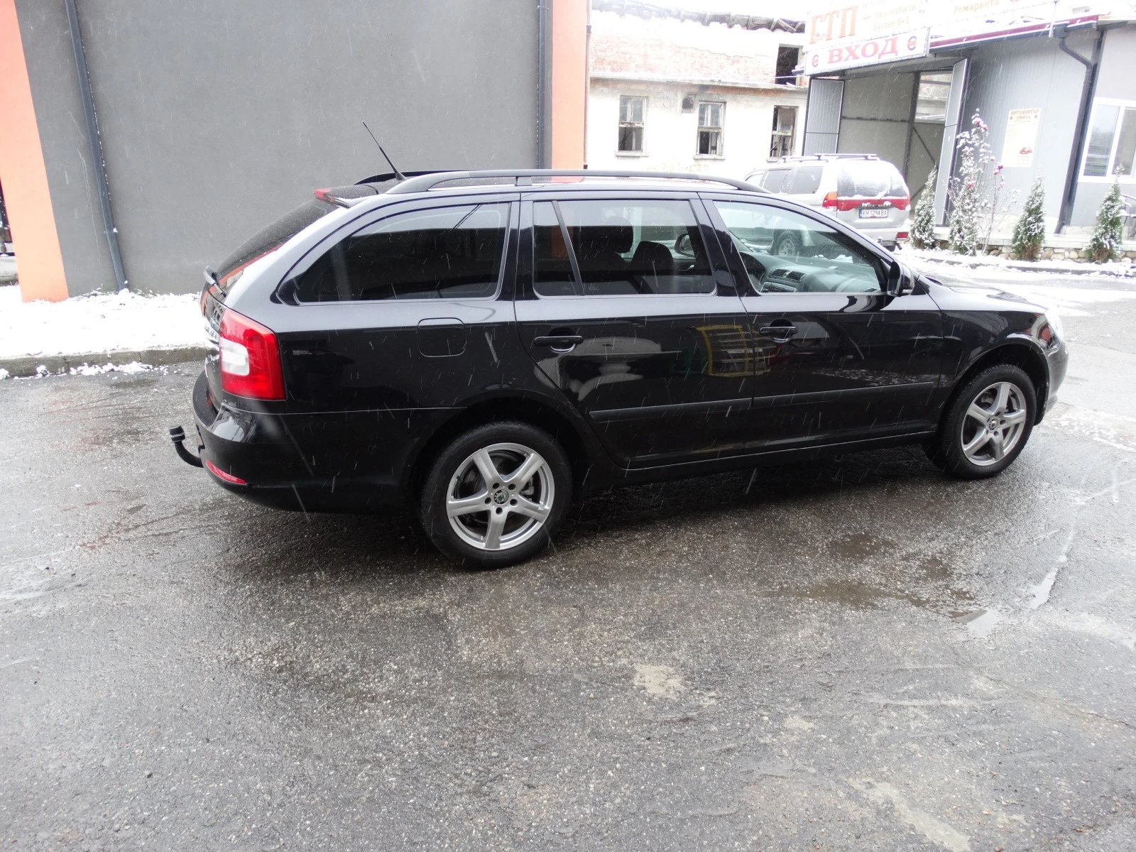 Skoda Octavia 1.6 TDI 4X4 PROMOCIQ - изображение 7