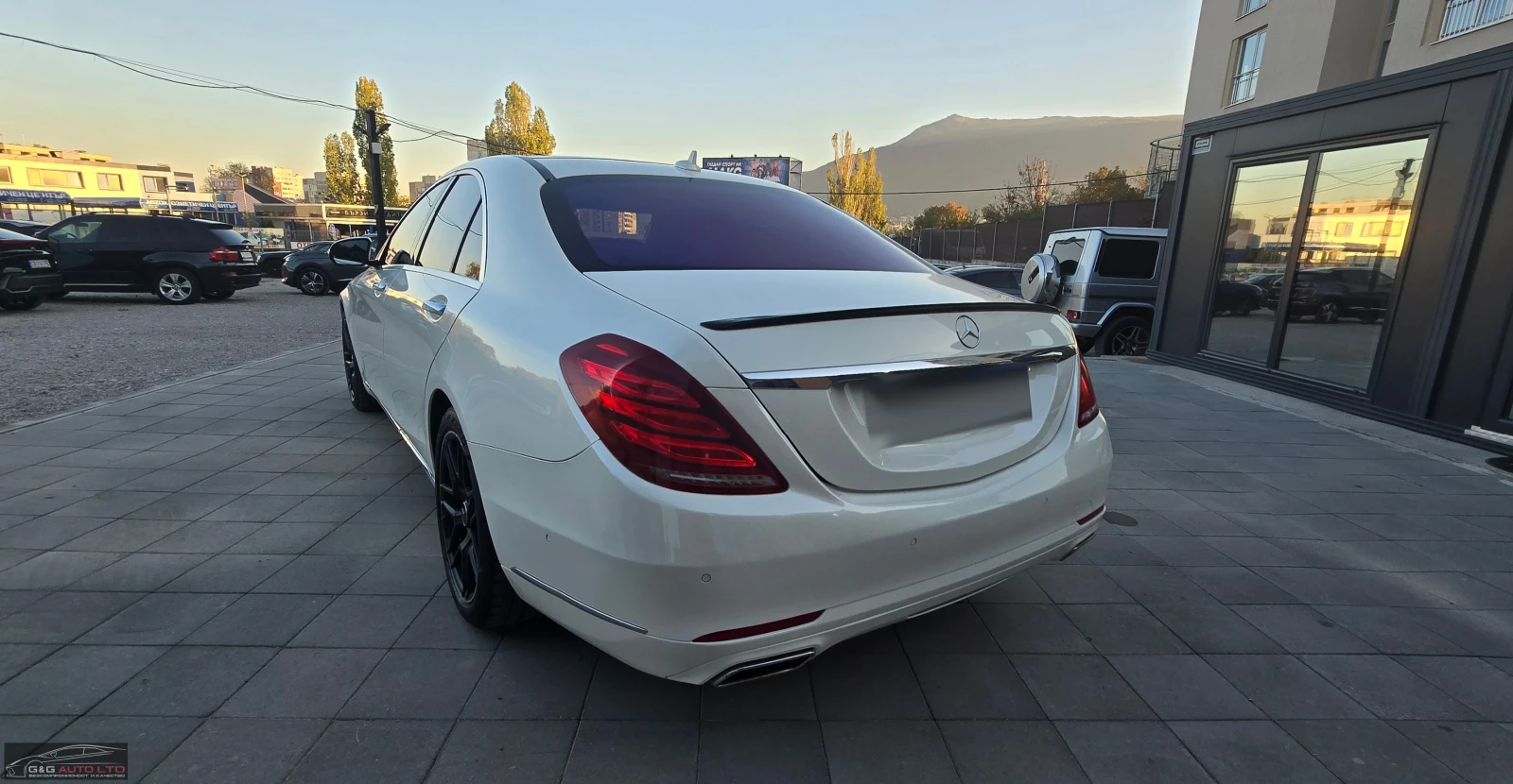 Mercedes-Benz S 500 4MATIC/V8/480HP/DISTRONIC+ /PANO/RUNFLAT/19'&# - изображение 5