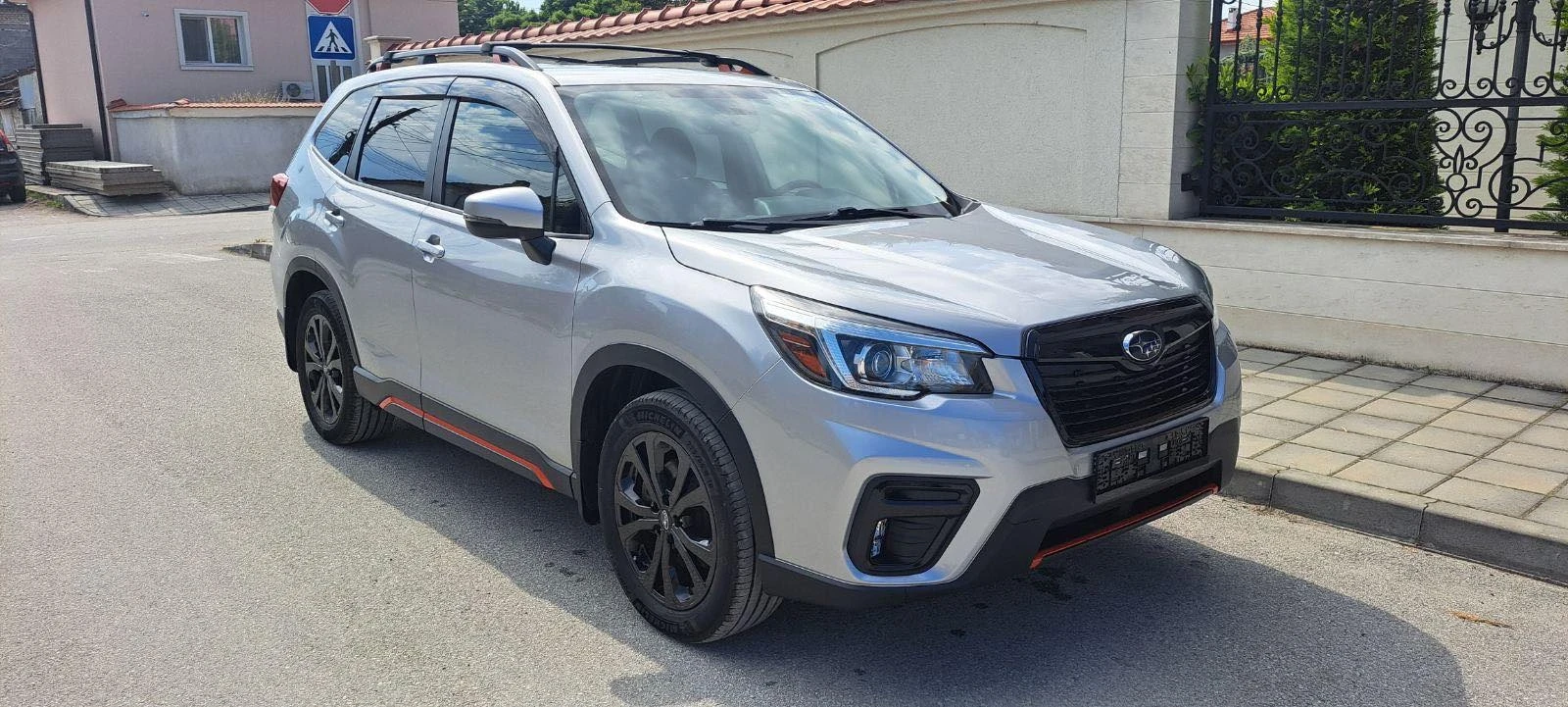 Subaru Forester 2.5i SPORT - изображение 2