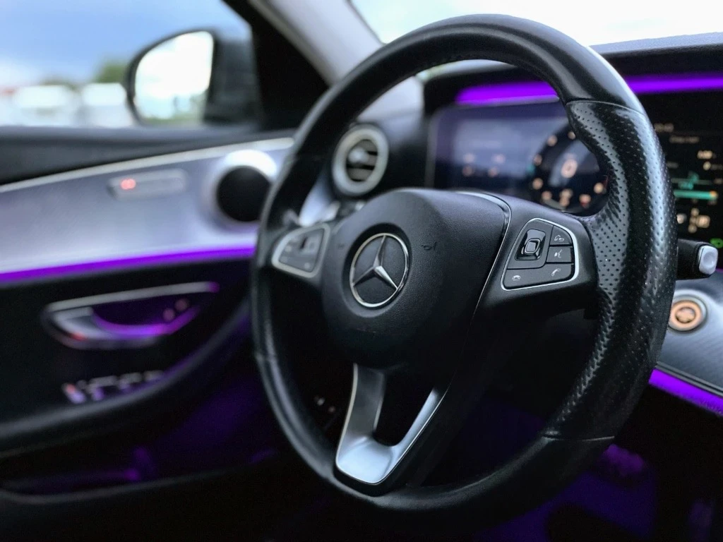 Mercedes-Benz E 220  - изображение 7