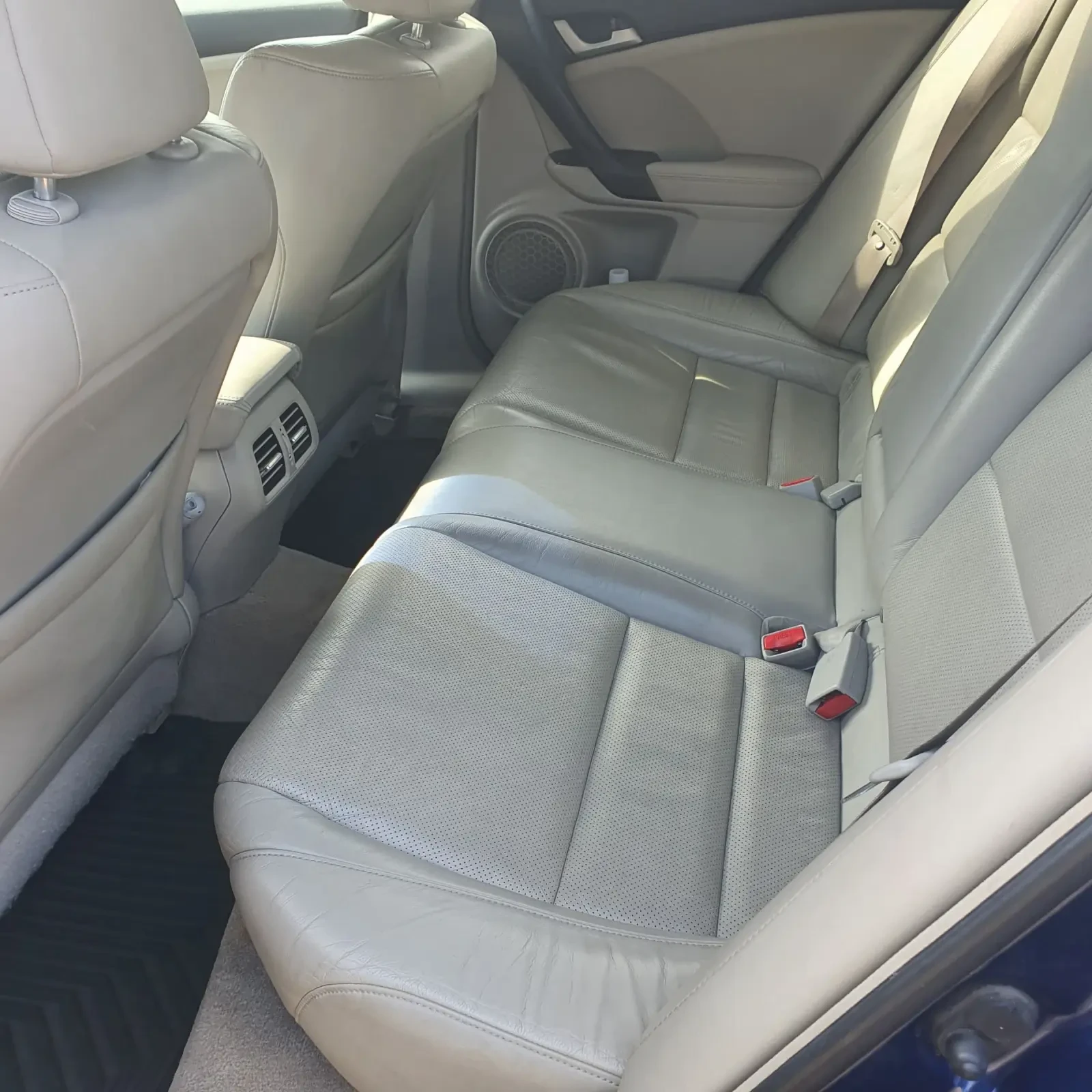 Honda Accord  - изображение 8