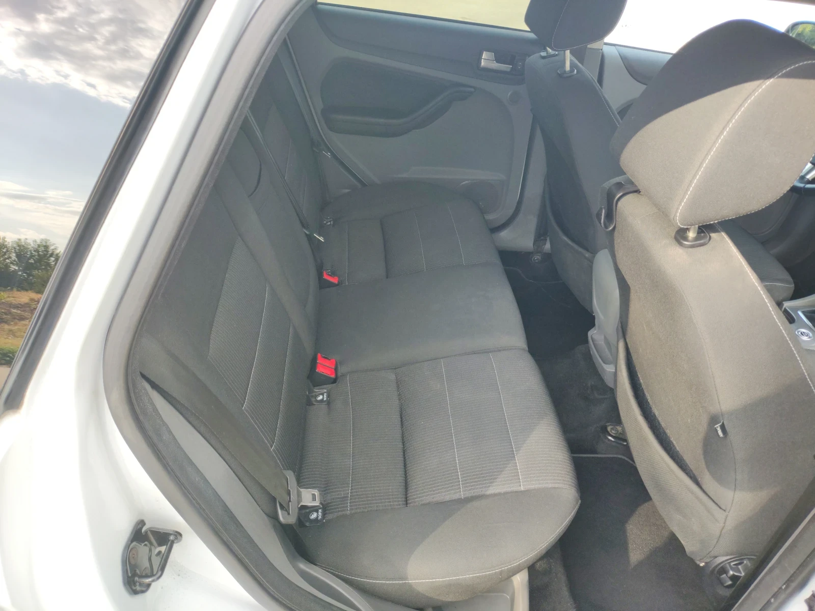 Ford Focus БЕНЗИН/ГАЗ - изображение 7