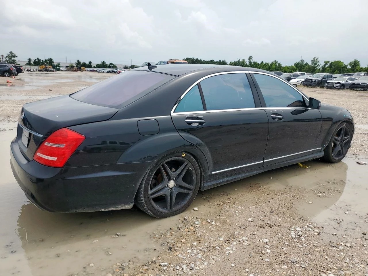 Mercedes-Benz S 550 КУПИ СЕГА/FACE/ПОДГРЕВ/ОБДУХВАНЕ/7G-TRONIC/AMG - изображение 3