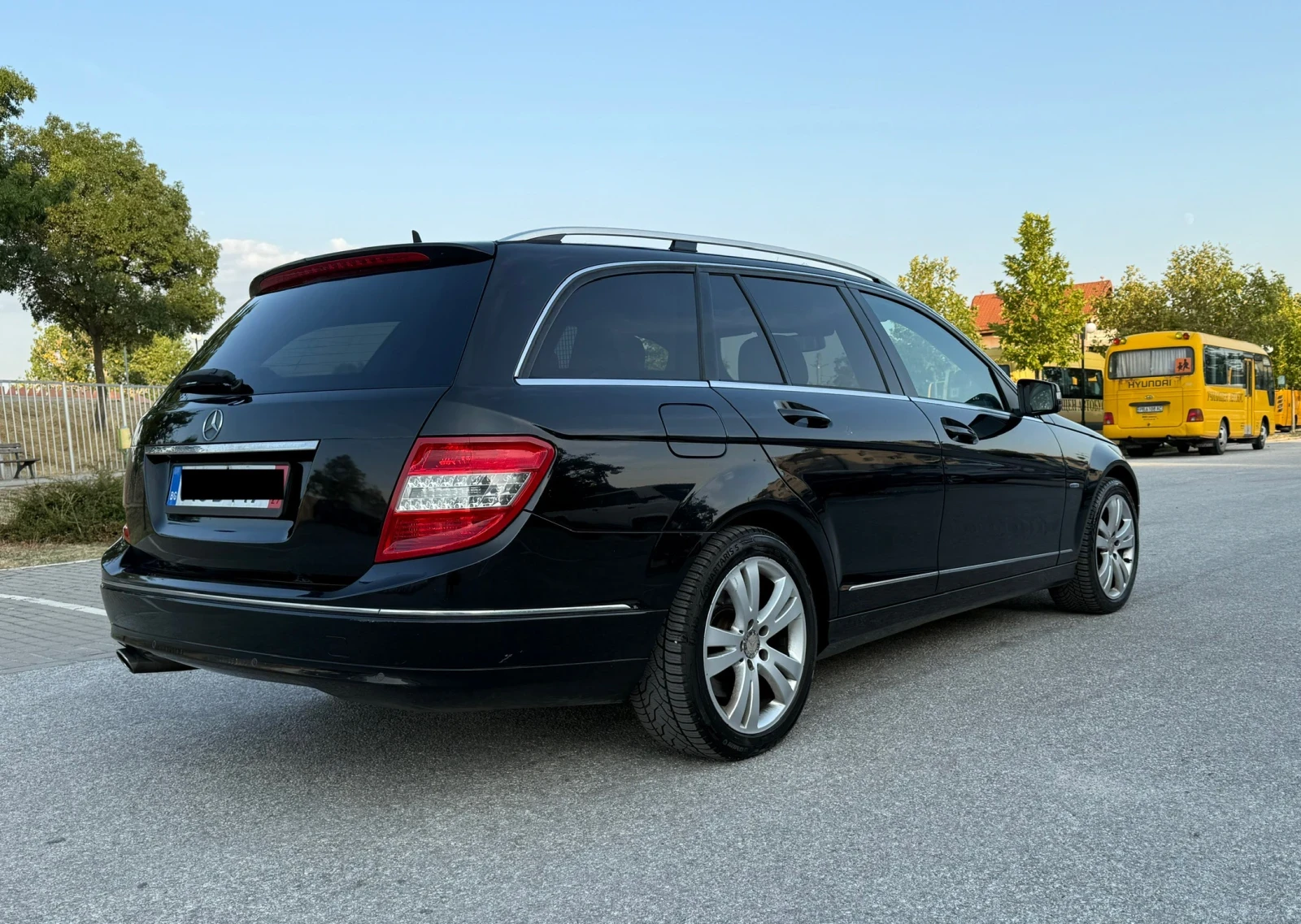 Mercedes-Benz C 250 Нави* Камера* Подгрев* Парктроник - изображение 4