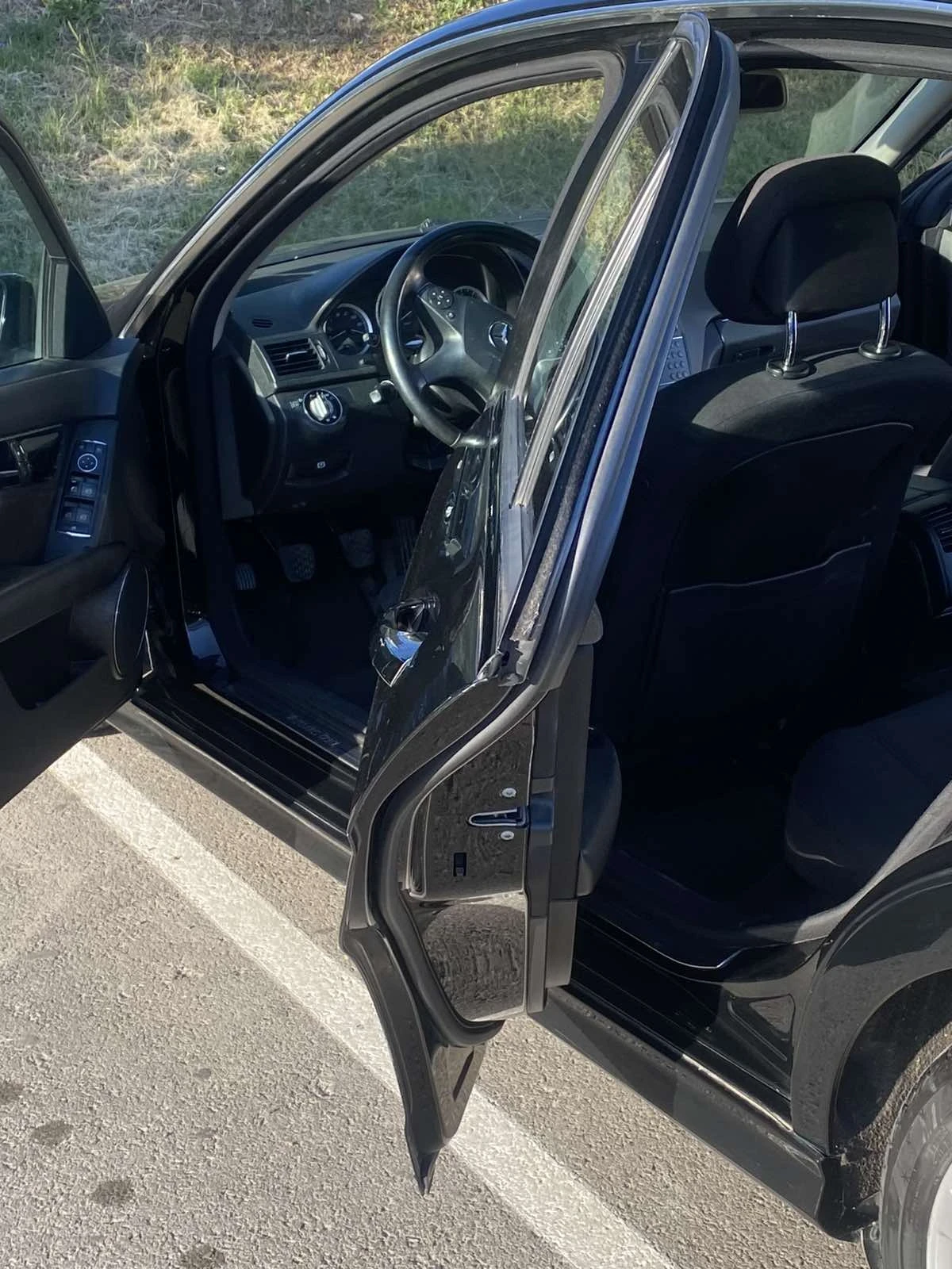 Mercedes-Benz C 200 C200 CDI C63 AMG om nokoлeнuemo W204 - изображение 4