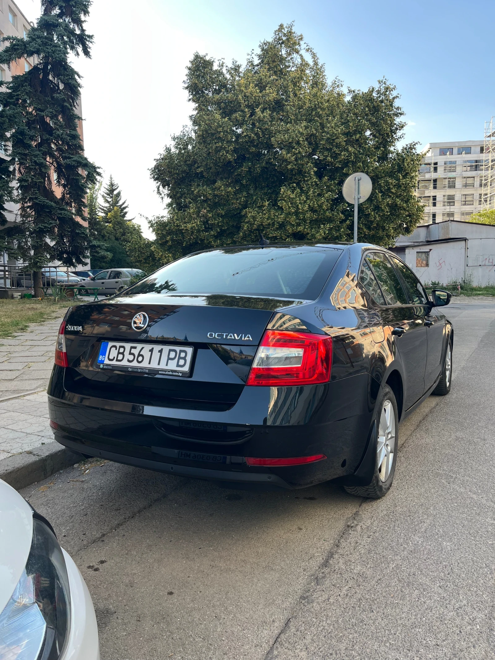 Skoda Octavia ~1.6TDI~РЕАЛНИ~99500 км.~ПЕРФЕКТНА~ - изображение 4