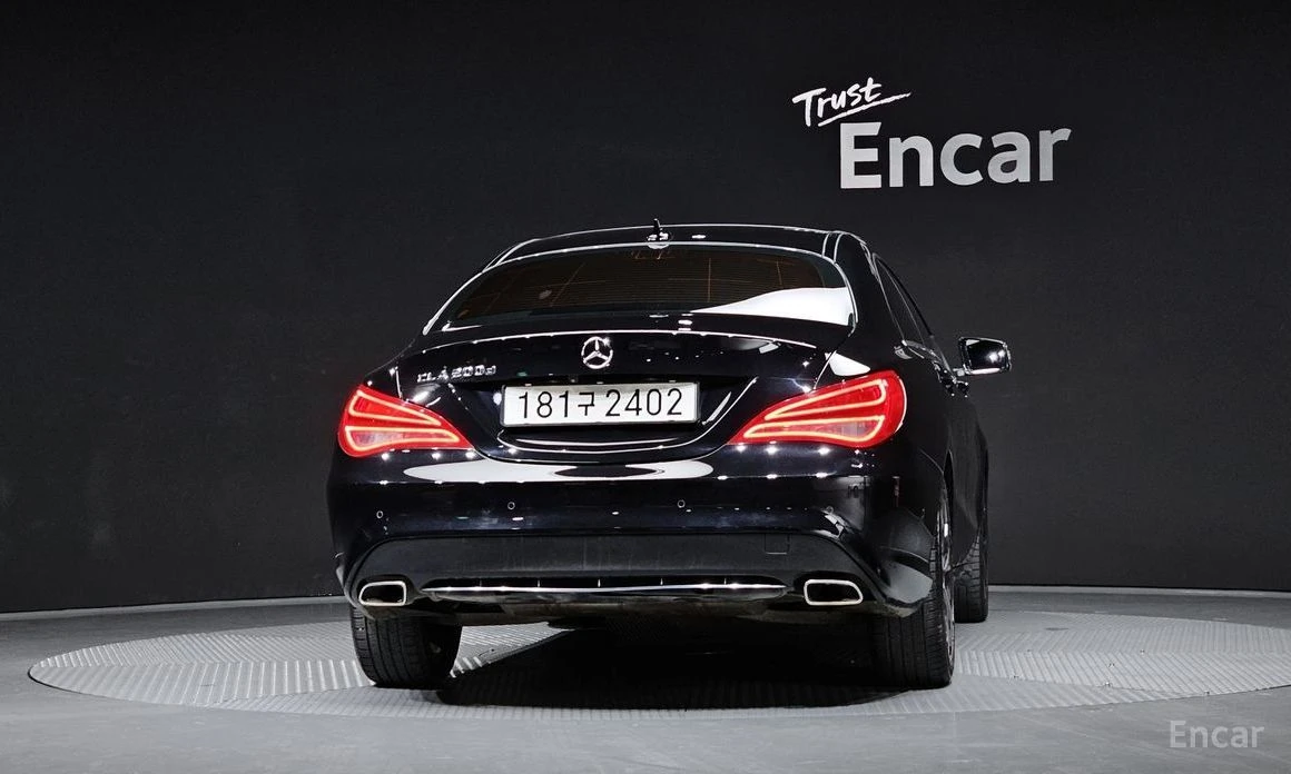 Mercedes-Benz CLA 200  - изображение 4