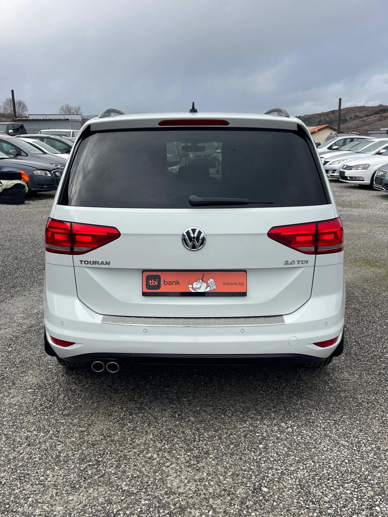 VW Touran  Executive Blue Motion ! 150kc!! 7местен!!! - изображение 5