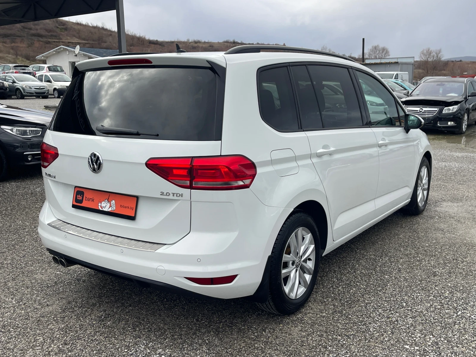 VW Touran  Executive Blue Motion ! 150kc!! 7местен!!! - изображение 6