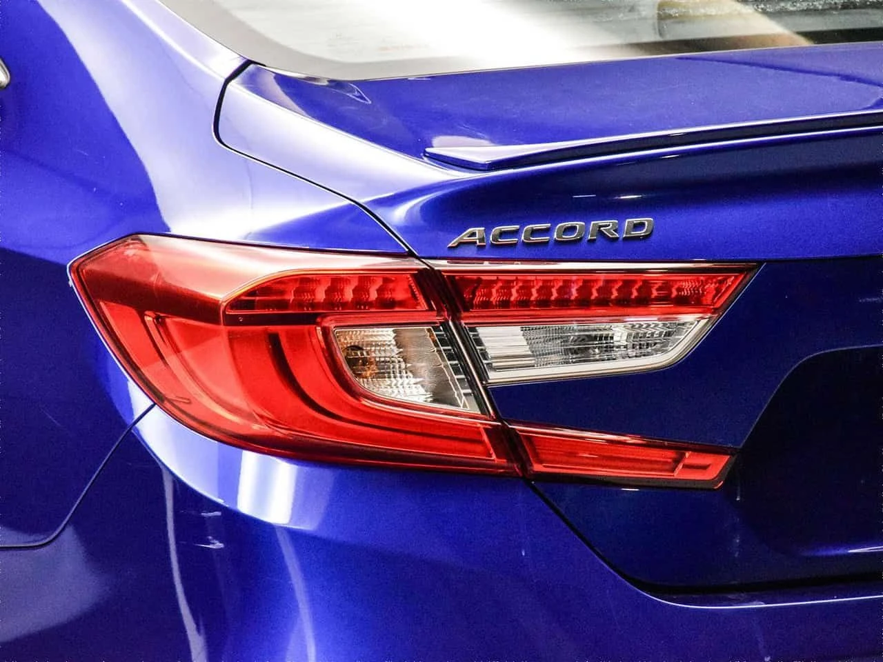 Honda Accord Sport  CARFAX | Mobile.bg � ����������� 9
