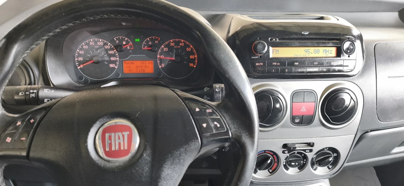 Fiat Qubo 1.3 Multidjet , снимка 12 - Автомобили и джипове - 53933905