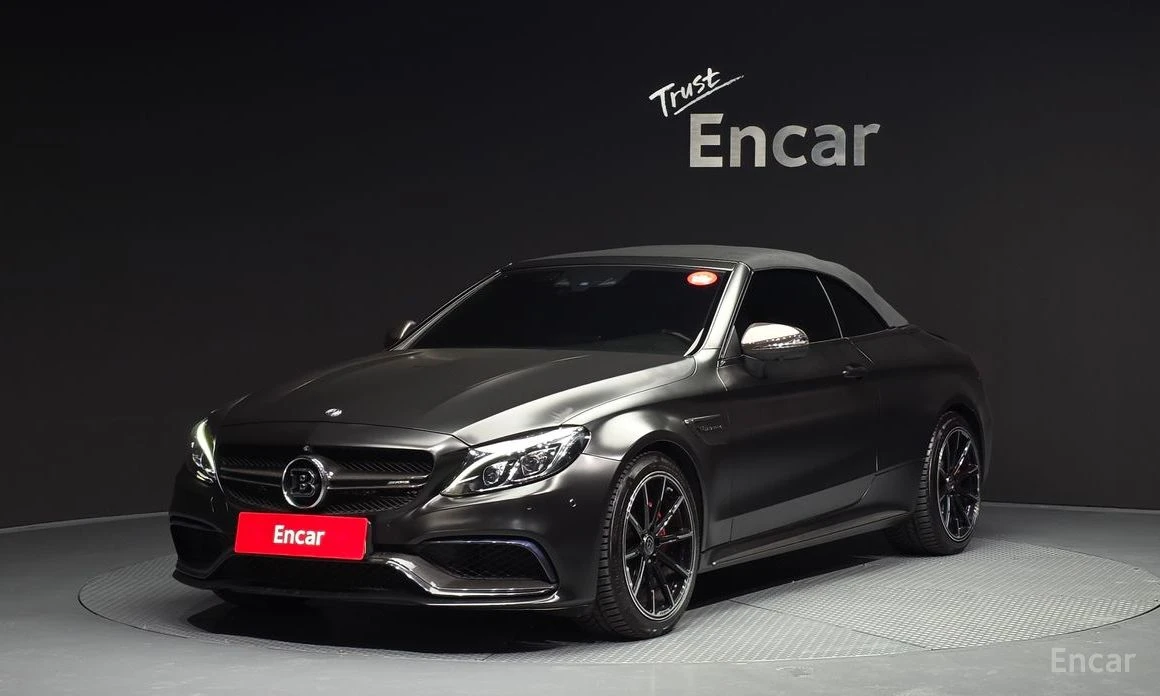 Mercedes-Benz C 63 AMG * CABRIOLET* КОЖА* ПОДГРЕВ* КАРБОН* HEAD-UP* FULL*, снимка 15 - Автомобили и джипове - 54060722