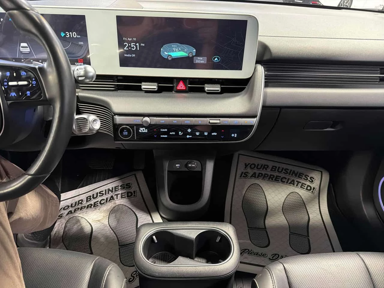 Hyundai Ioniq 5 Preferred AWD Long Range w/Luxury Pkg Ltd Avail  C, снимка 9 - Автомобили и джипове - 54165157