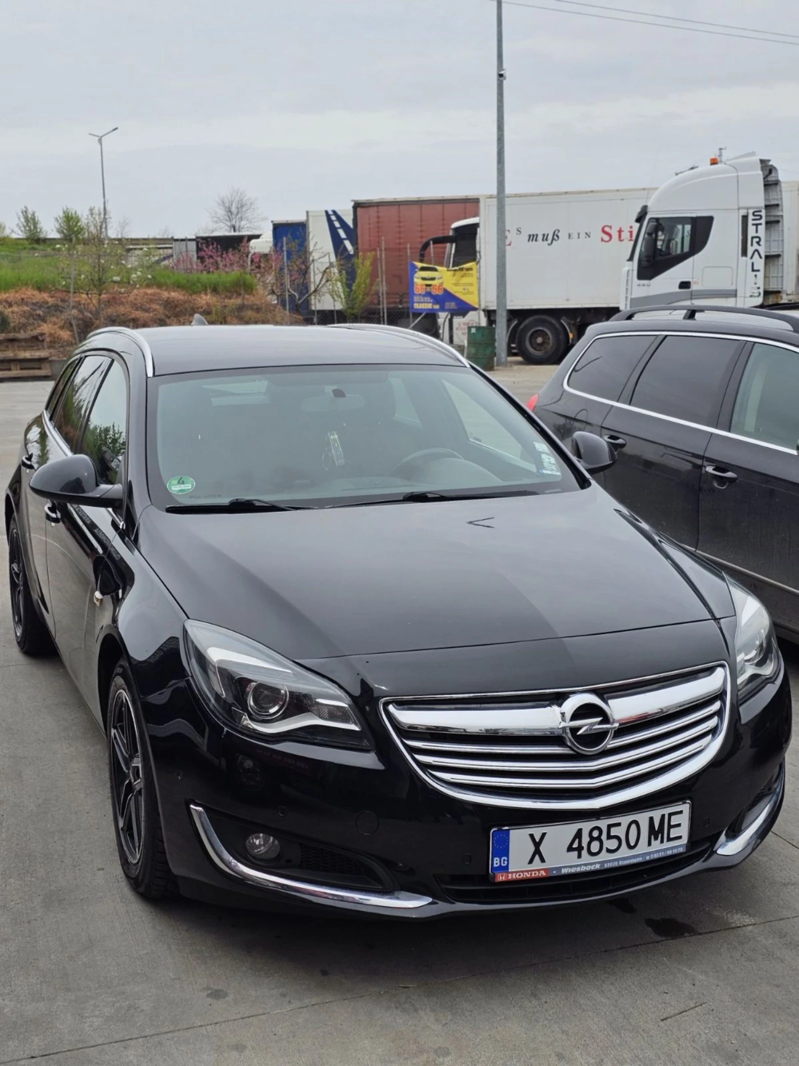 Opel Insignia Спорт Турър