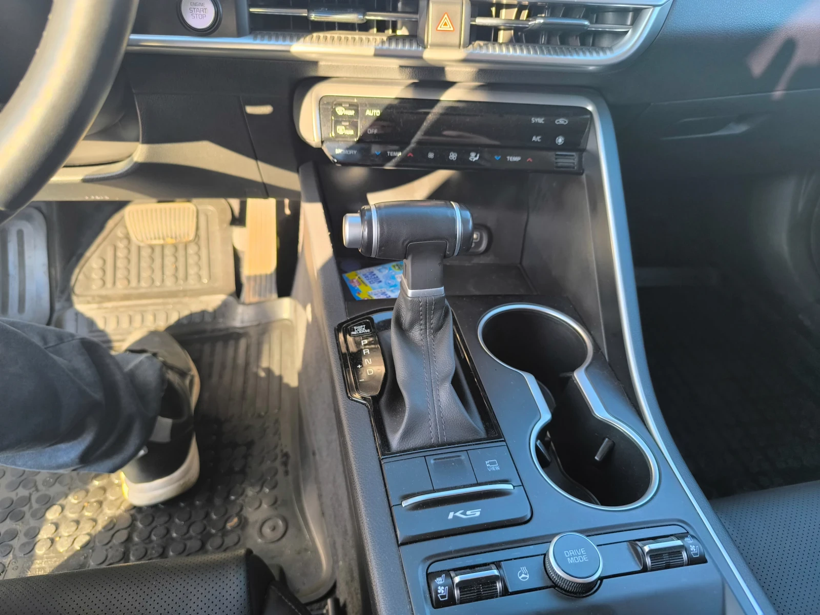 Kia K5 2.0 LPI, снимка 7 - Автомобили и джипове - 54304730