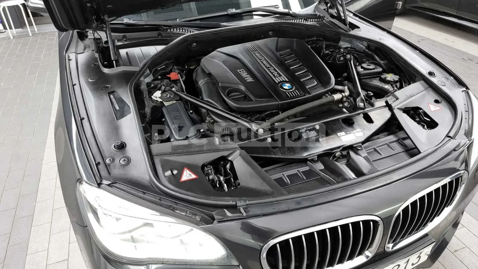 BMW 740 * Хед-ъп * 360 Камери * Обдухване * , снимка 5 - Автомобили и джипове - 54267718