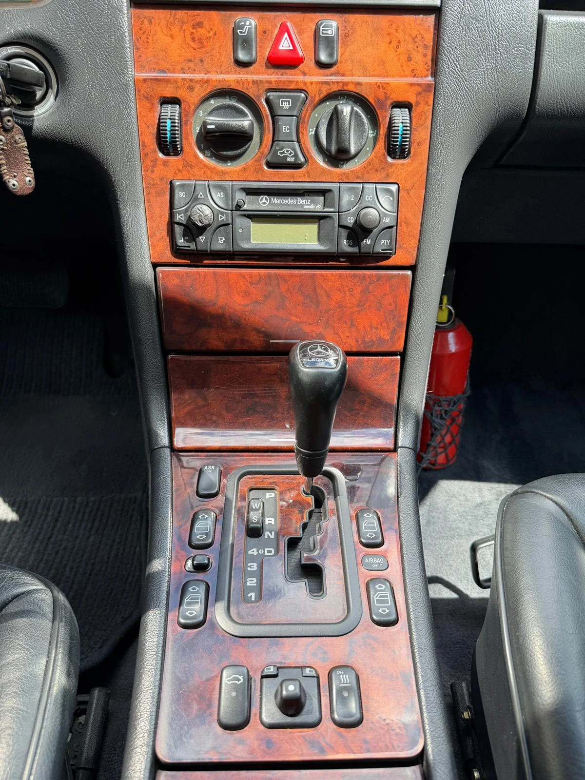 Mercedes-Benz E 200 CDI 102ps A������ | Mobile.bg � ����������� 9