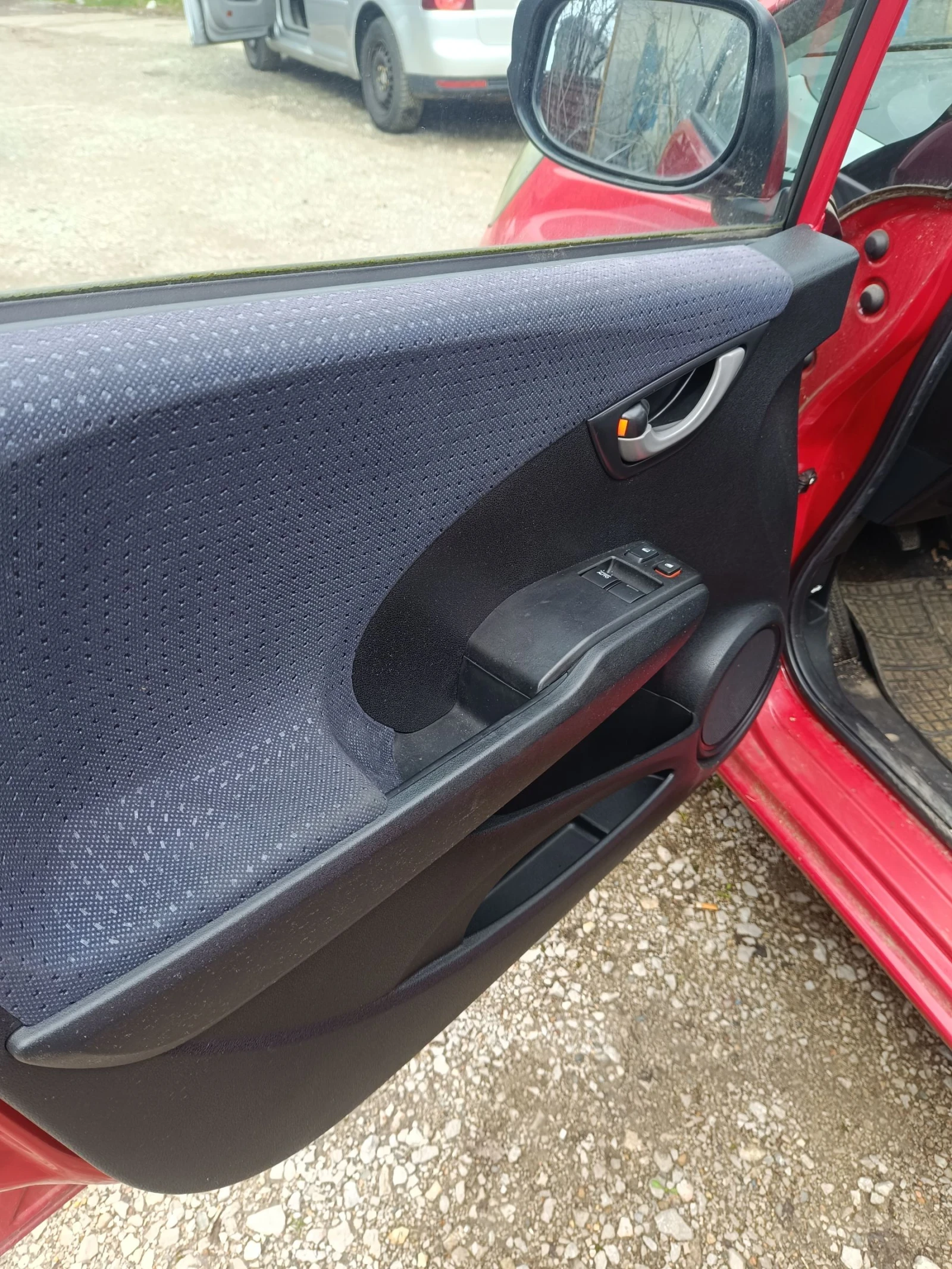 Honda Jazz, снимка 7 - Автомобили и джипове - 54335522