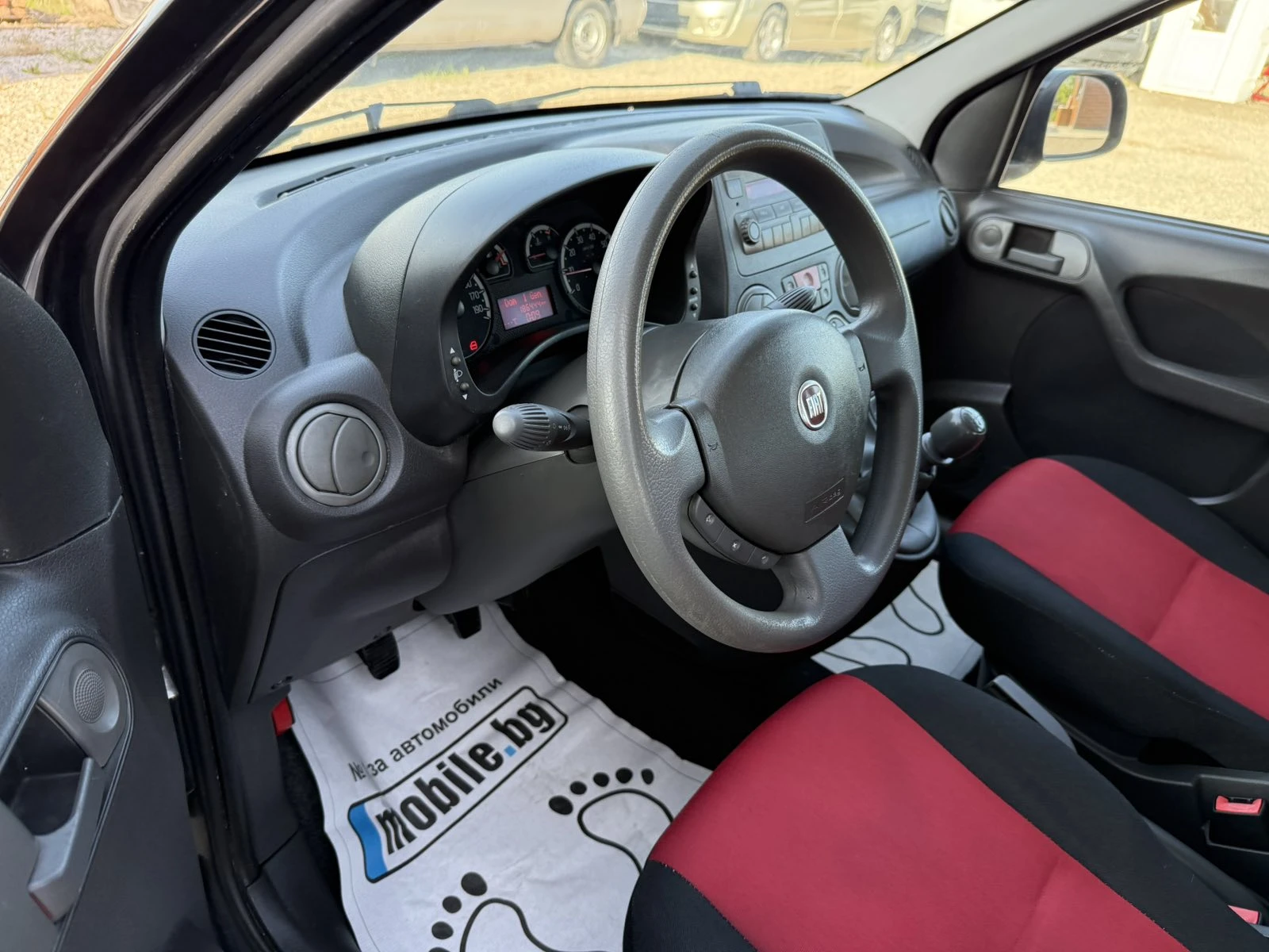 Fiat Panda 1.3Mjet 75kc, снимка 11 - Автомобили и джипове - 54344744