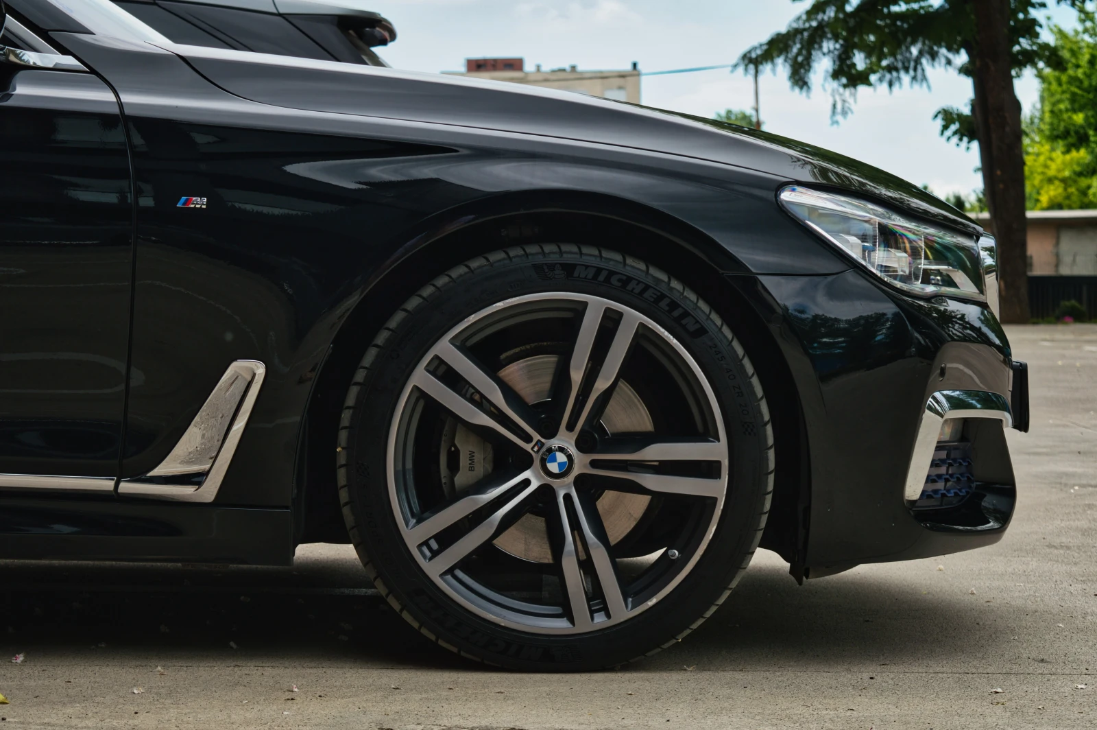 BMW 740 D xDrive M-pack, снимка 6 - Автомобили и джипове - 54581092