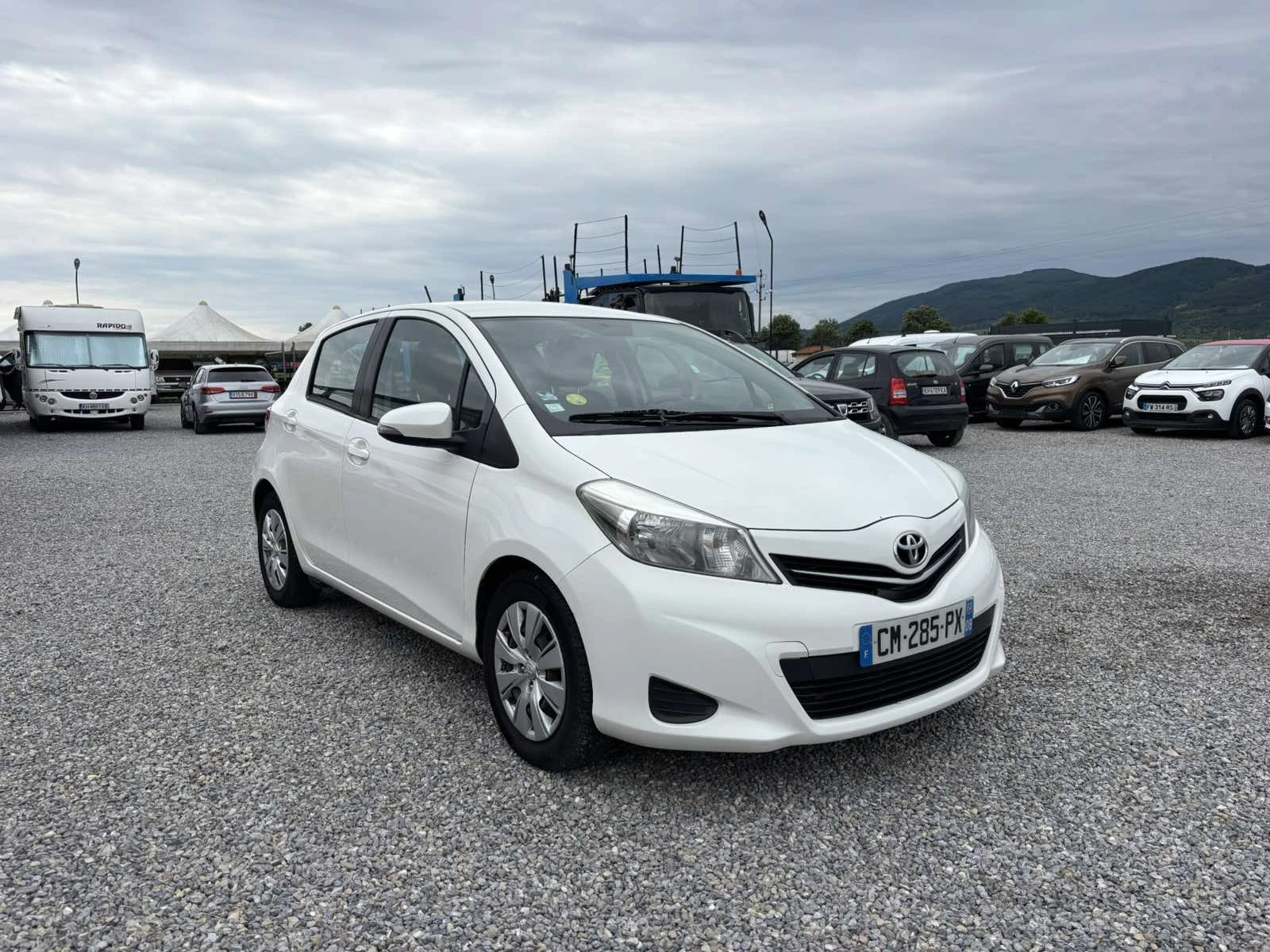 Toyota Yaris 1.4, Нов внос , снимка 2 - Автомобили и джипове - 54605460