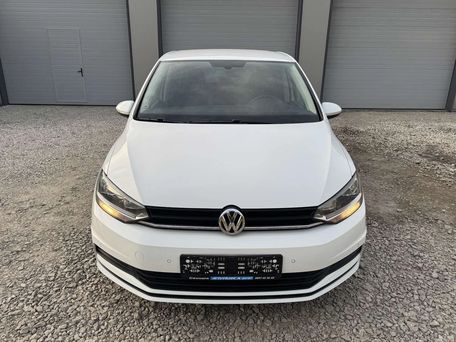 VW Touran 1.6TDI* TOP* 191000km* EVRO6, снимка 2 - Автомобили и джипове - 54858720