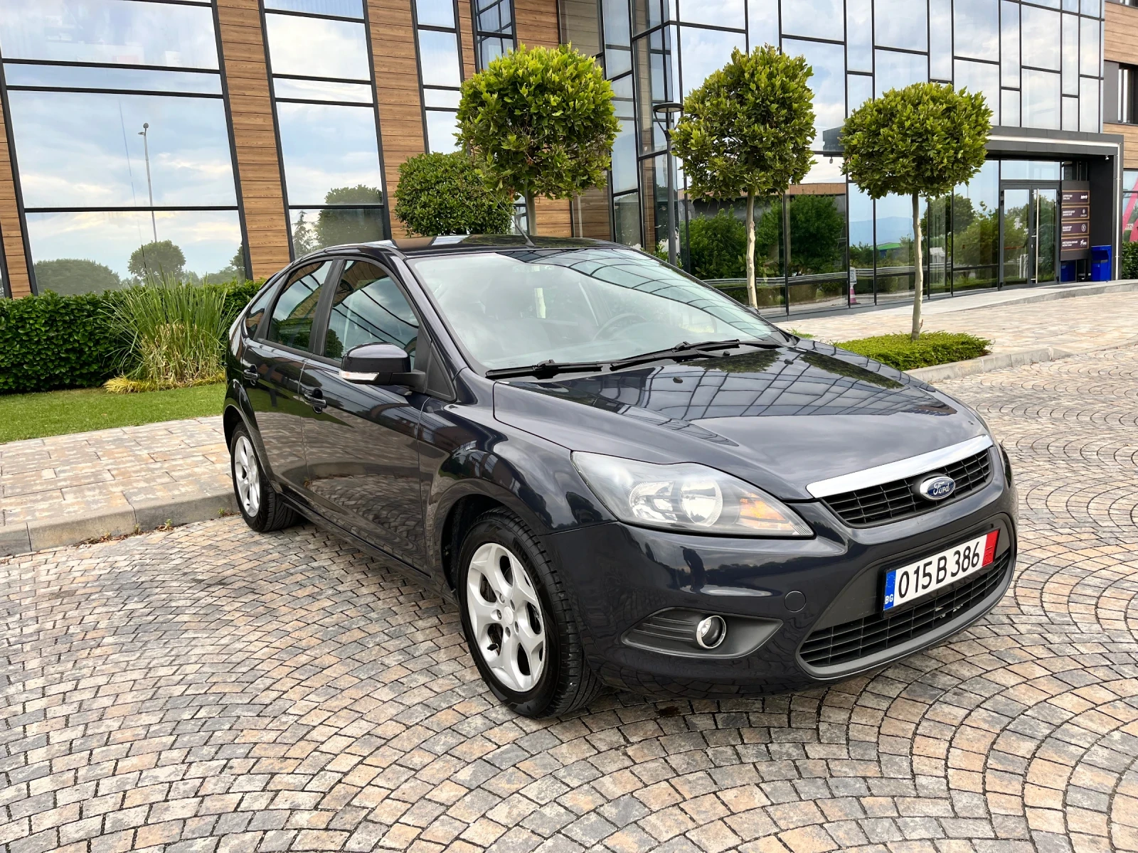 Ford Focus 1.6i 115к.с. Titanium* Заводска газ BRC* Обслужена, снимка 10 - Автомобили и джипове - 55143614