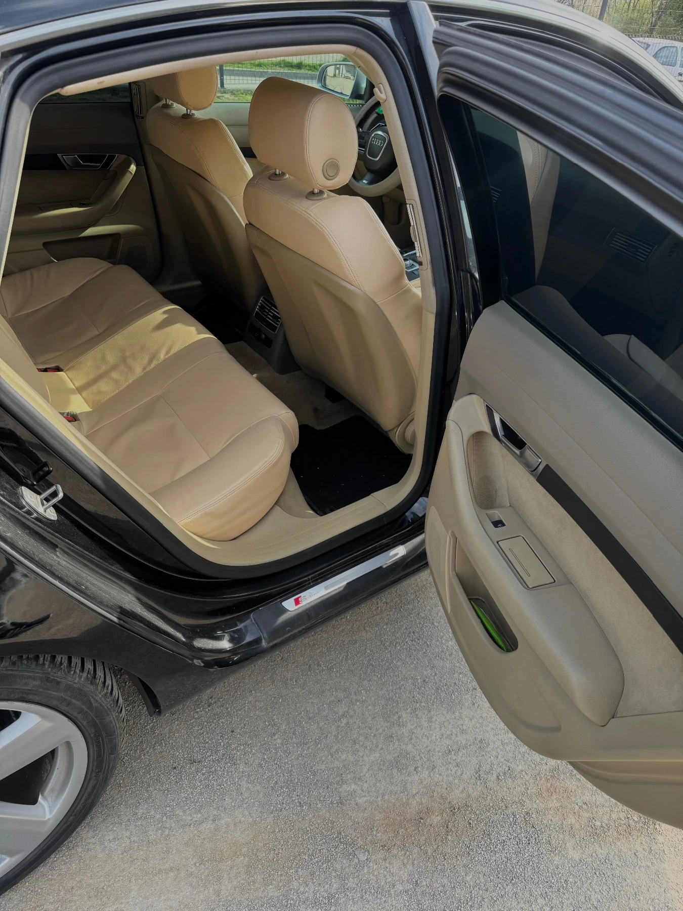 Audi A6, снимка 7 - Автомобили и джипове - 55708023