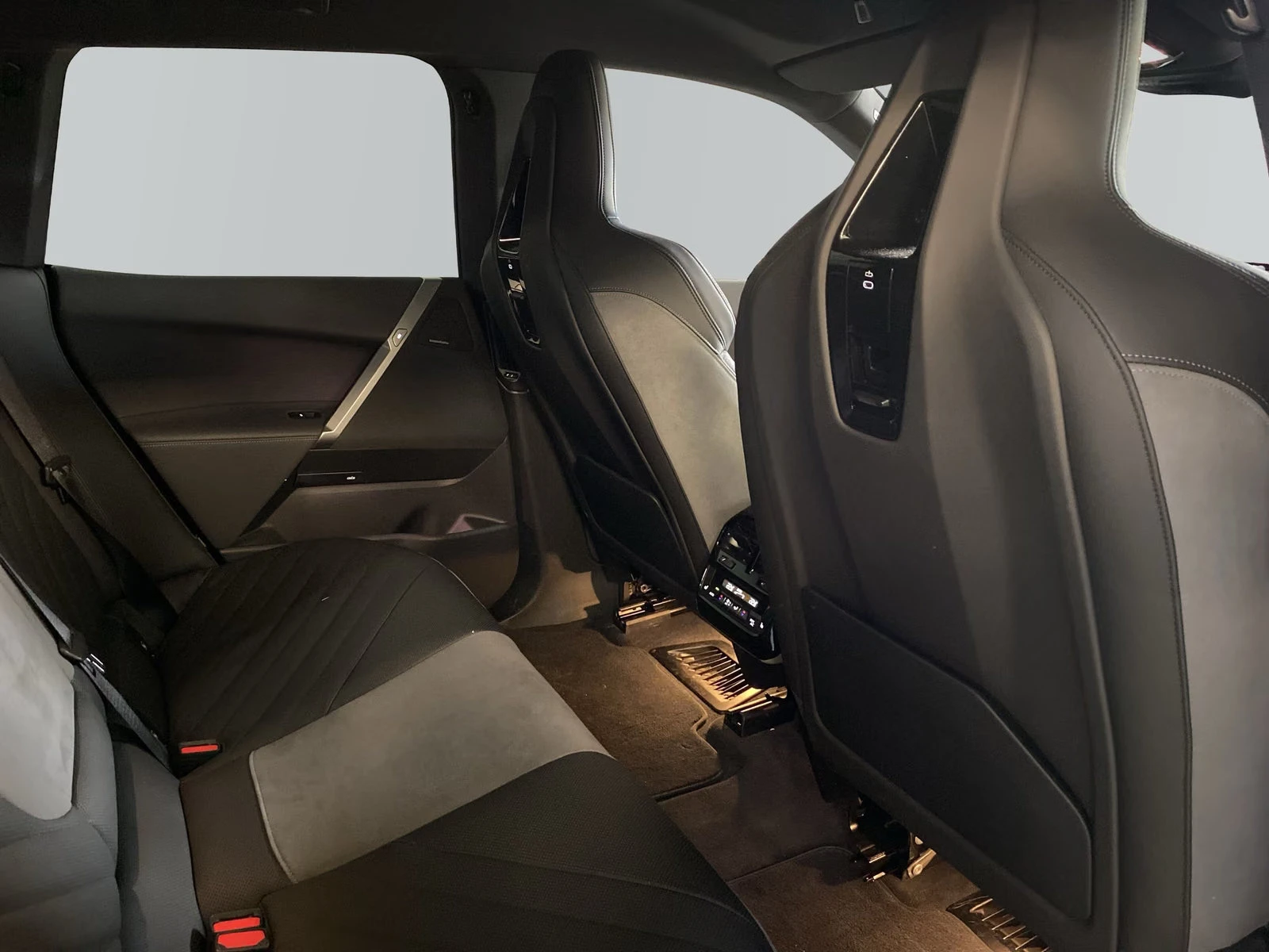 BMW iX 60/544HP/xDRIVE/MSPORT/360/PANO/ACC/940z | Mobile.bg � ����������� 14