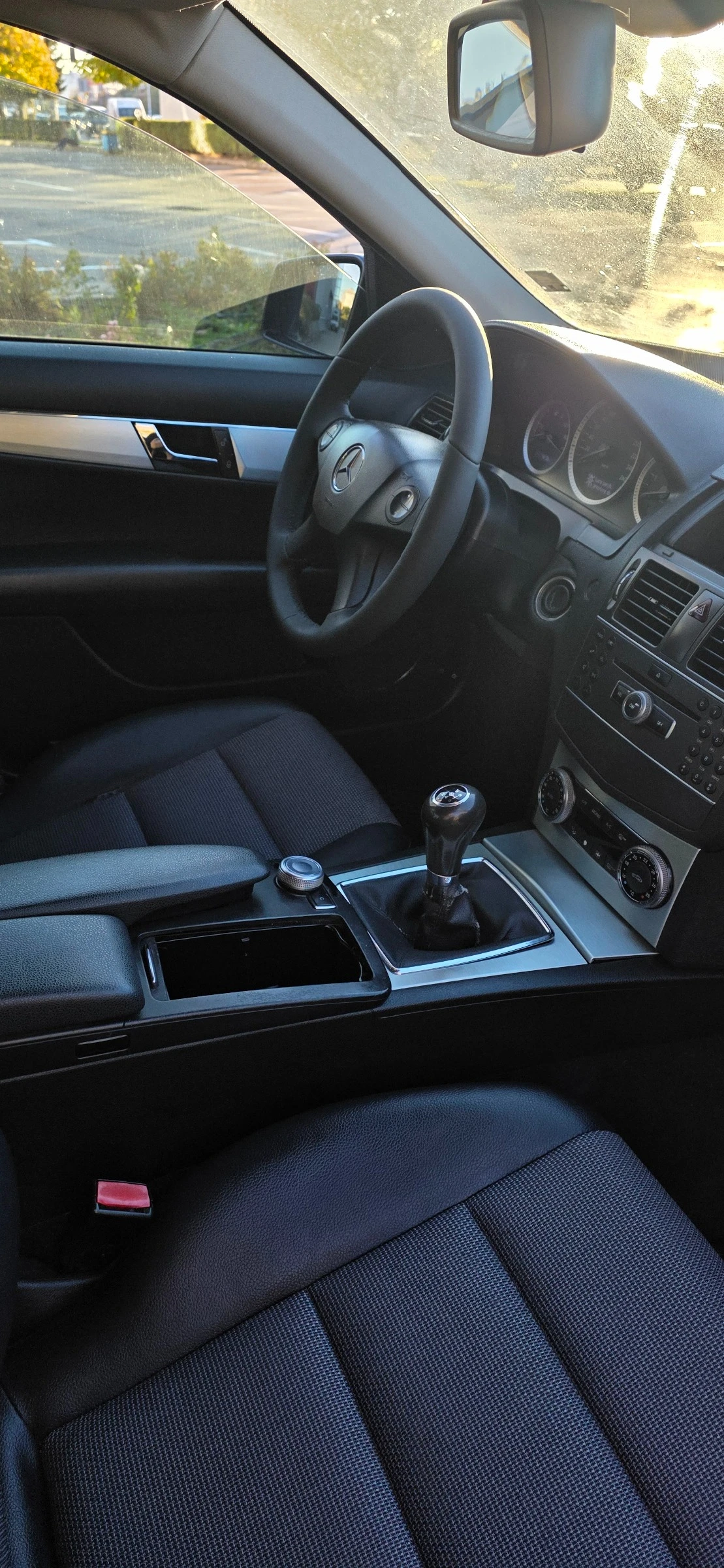 Mercedes-Benz C 200 FACELIFT, снимка 10 - Автомобили и джипове - 56666401