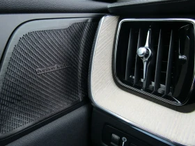Volvo XC60 Inscription * HeadUp * АвтоКредит * (ЦЕНА ДО БГ) - 60999 лв. - 78698959 15