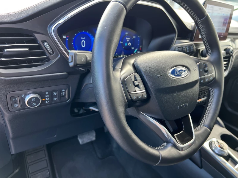 Ford Kuga 2.5 VIGNALE PLUG-IN HYBRID, снимка 14 - Автомобили и джипове - 48108851