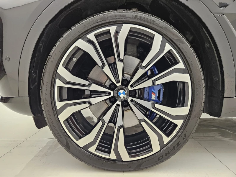 BMW X7 xDrive40d, снимка 7 - Автомобили и джипове - 52077659