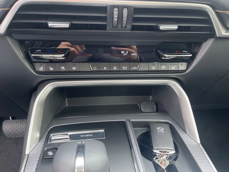 Mazda CX-60 2.5PHEV/328HP/HOMURA/PANO/MEMO/360/HUD/BOSE/638g, снимка 11 - Автомобили и джипове - 52565050