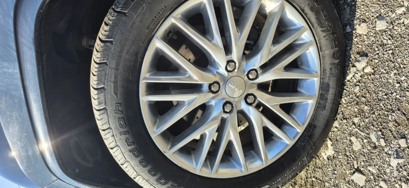 Jeep Grand cherokee, снимка 9 - Автомобили и джипове - 53088627